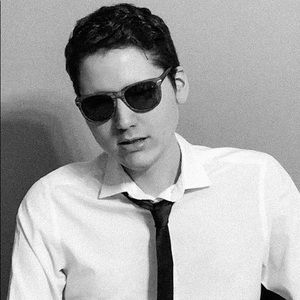 Meet your Posher, Juan